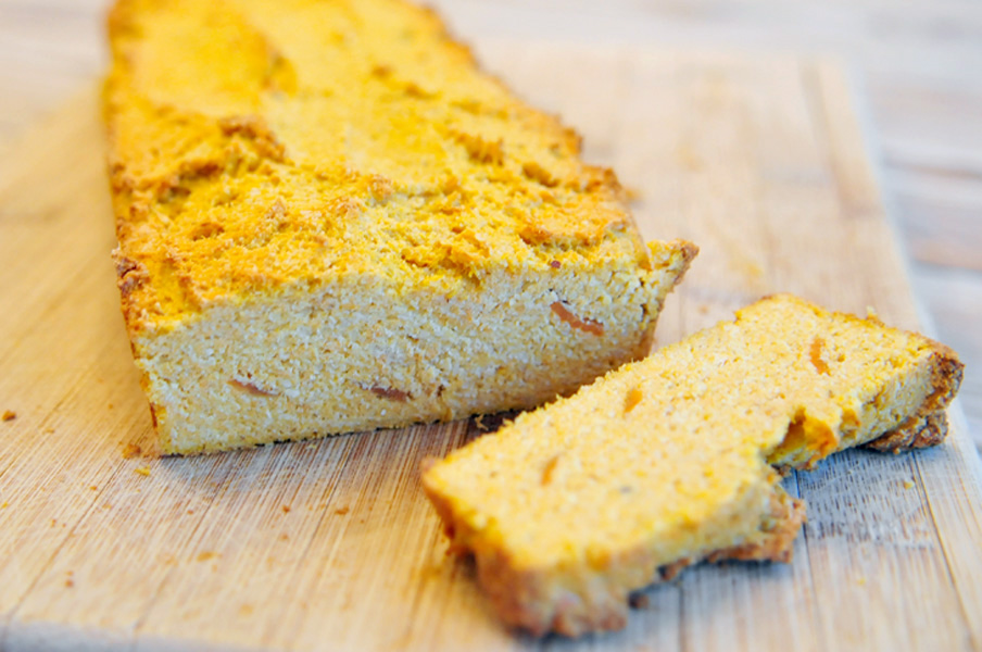 Amandelbrood met wortel