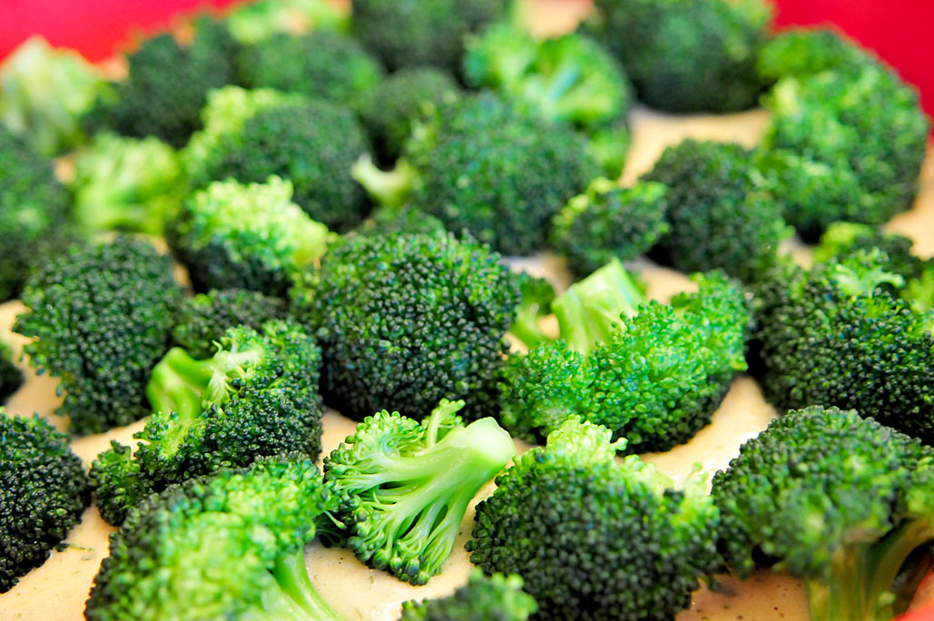 broccolitaart van amandelmeel