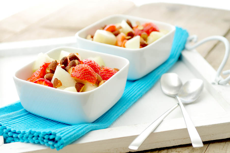 yoghurt-honingmeloen-aardbeien-amandelen