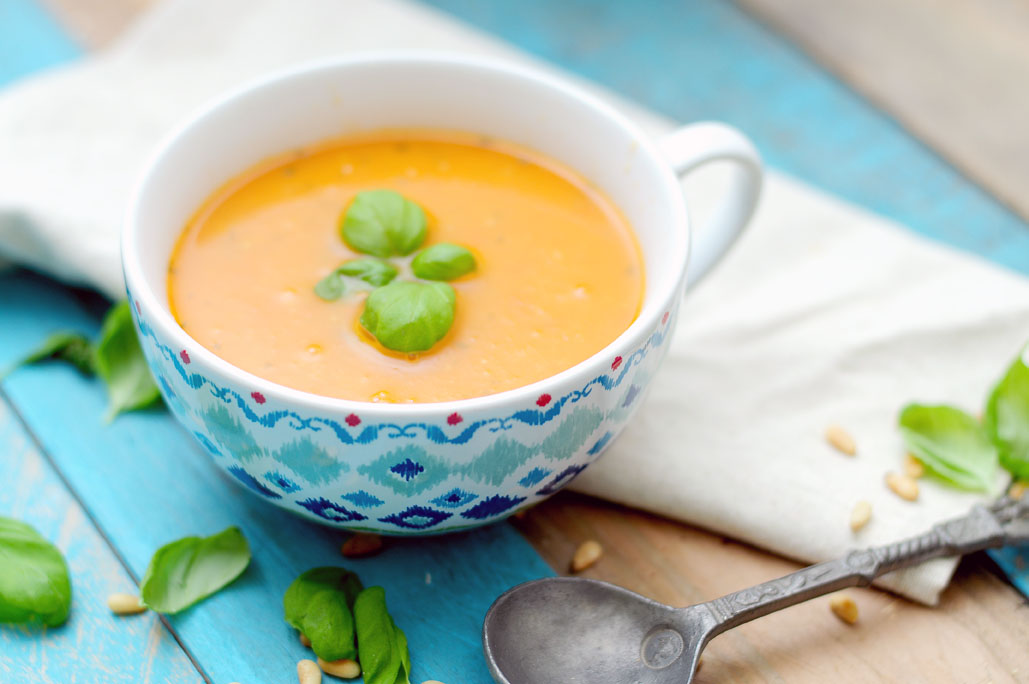 Tomatensoep met basilicum