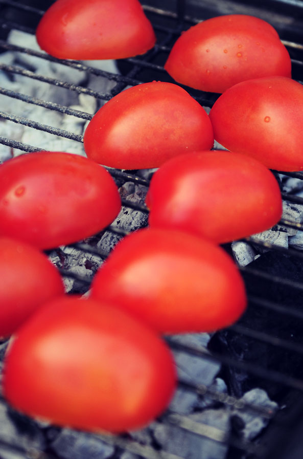 Tomaat van de bbq