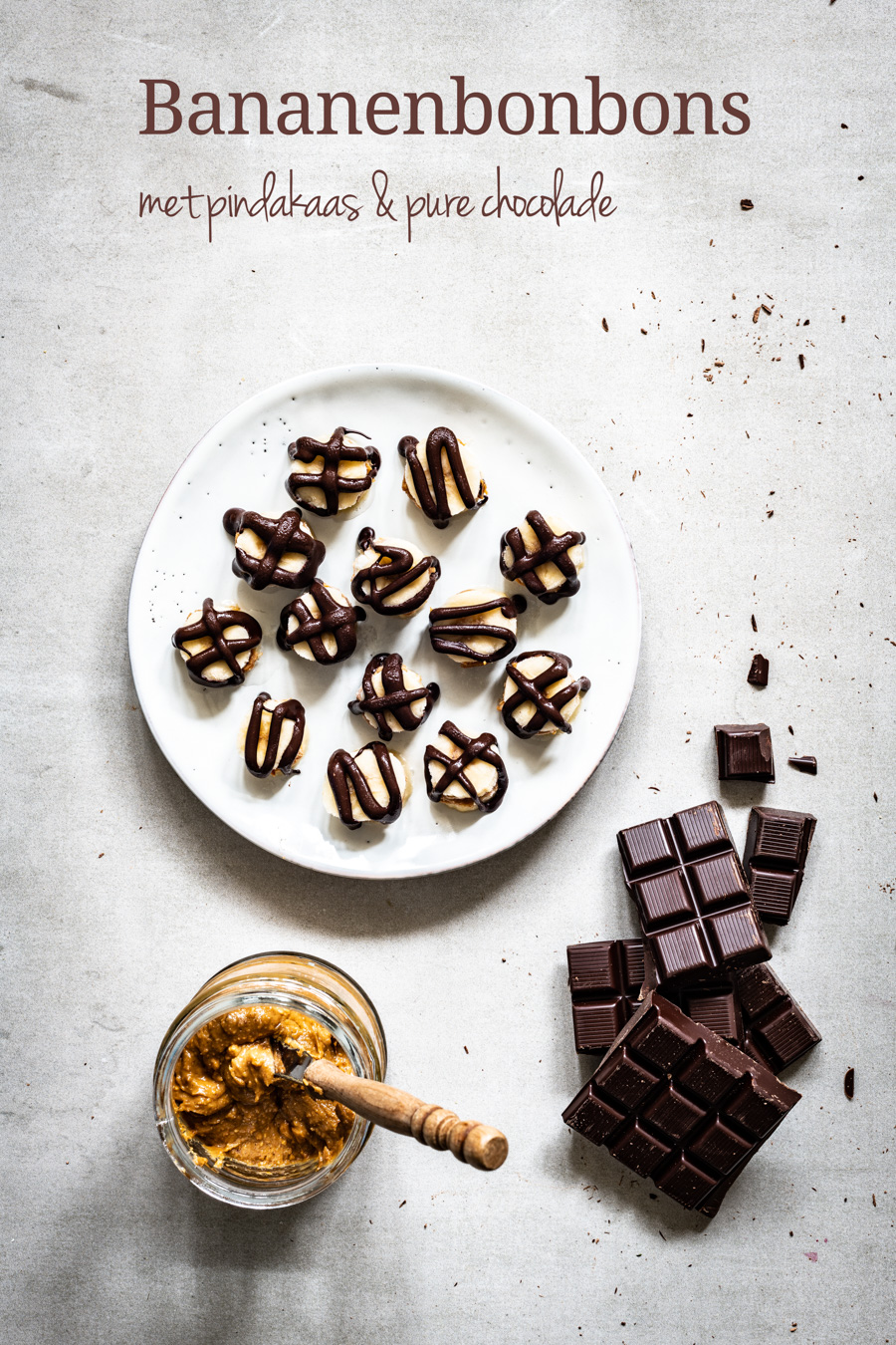 bananen bonbons met pindakaas en pure chocolade