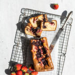 yoghurt aardbeiencake